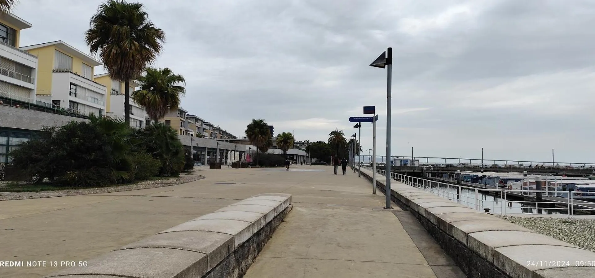 Love Boat Hostel Lisboa البرتغال
